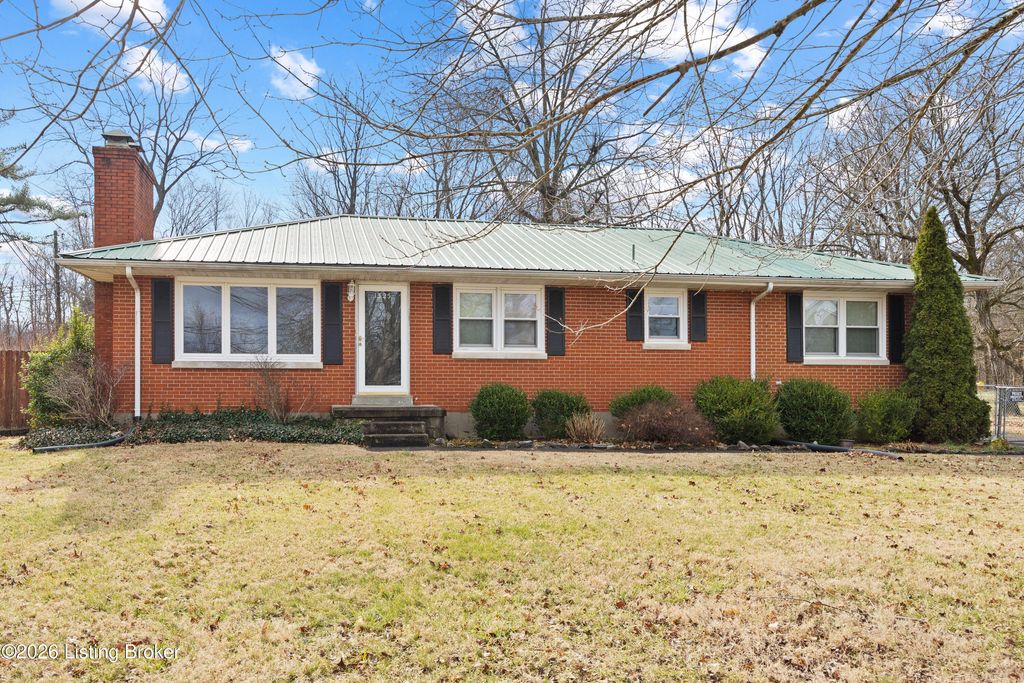 Photo of 1325 W Vine St, Radcliff, KY 40160 (MLS # 1709649)