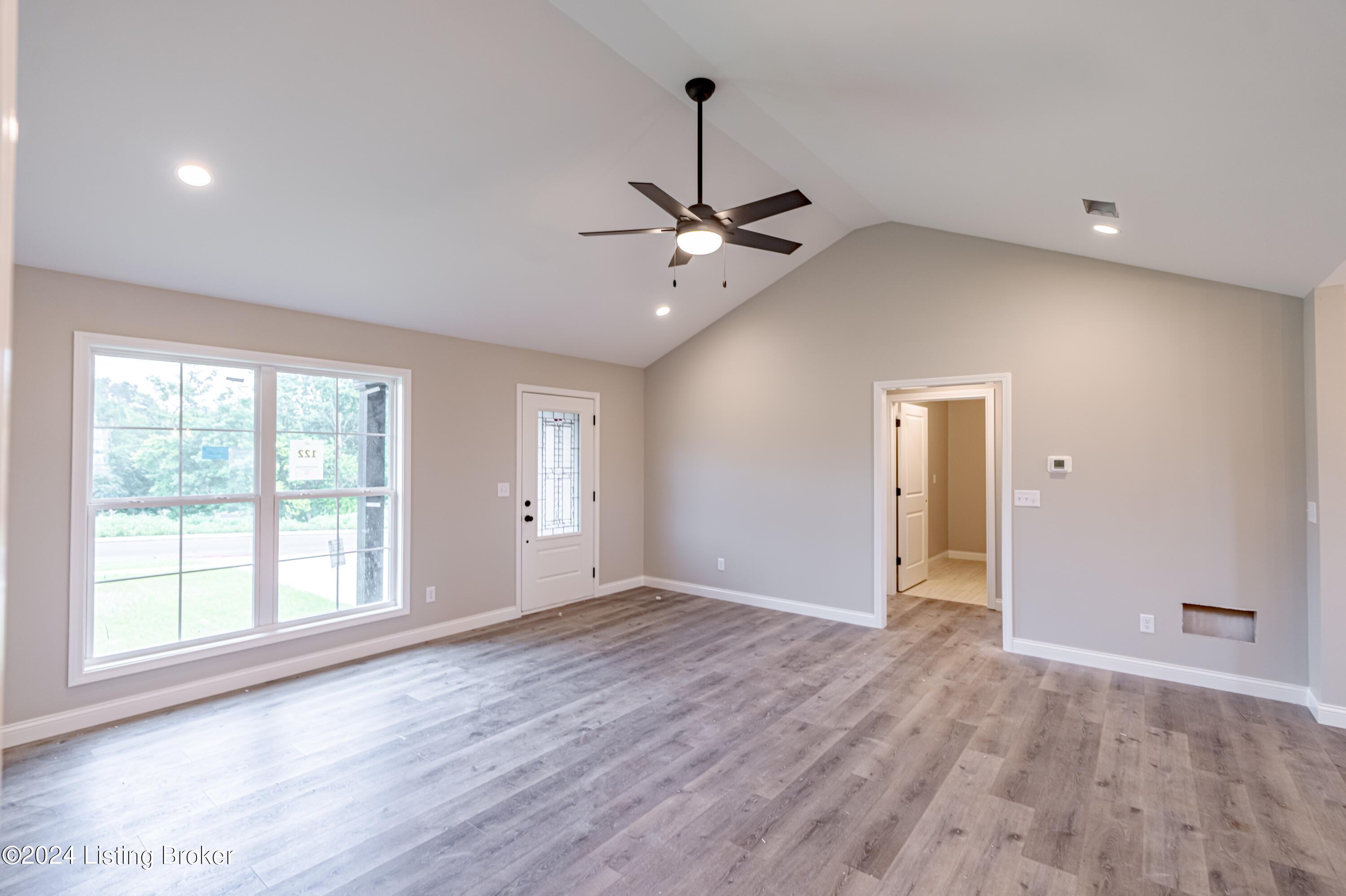 122 New Orleans Ct, Taylorsville, Kentucky image 4
