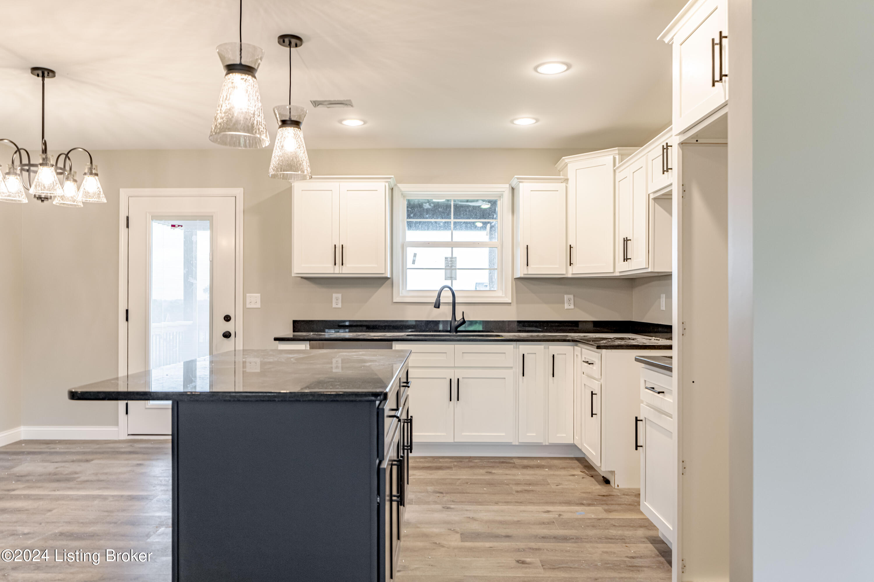 122 New Orleans Ct, Taylorsville, Kentucky image 9