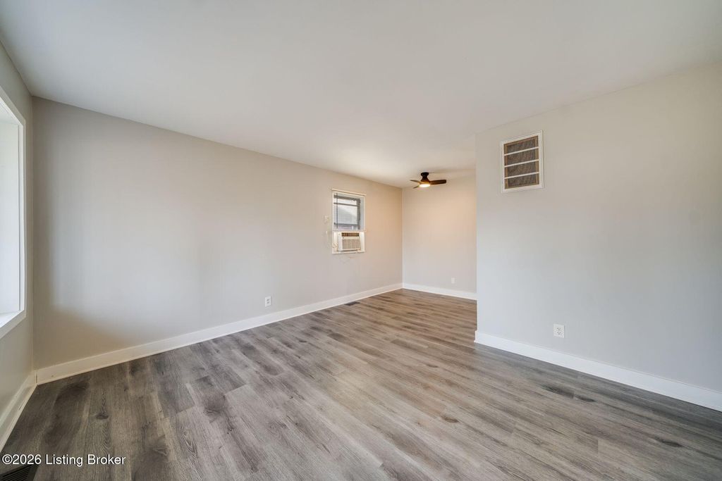 Photo of 9708 Galene Dr, Louisville, KY 40299 (MLS # 1703350)