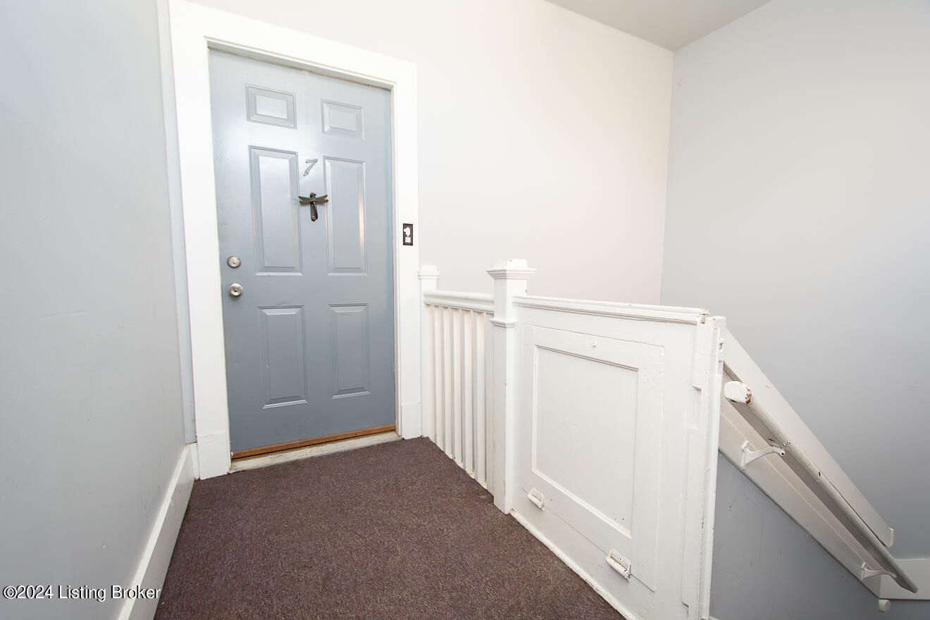 1135 S 1st St #7, Louisville, Kentucky image 4