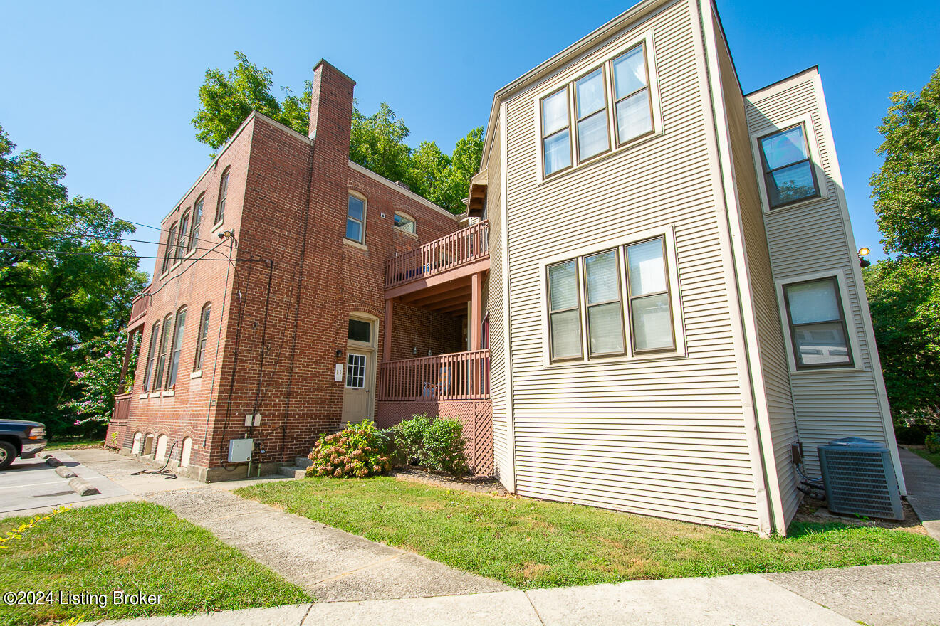 1135 S 1st St #7, Louisville, Kentucky image 3