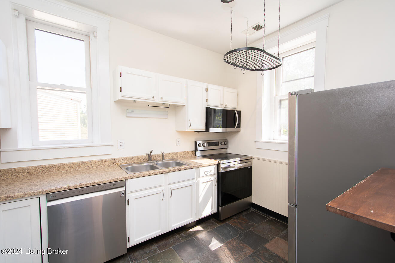 1135 S 1st St #7, Louisville, Kentucky image 13