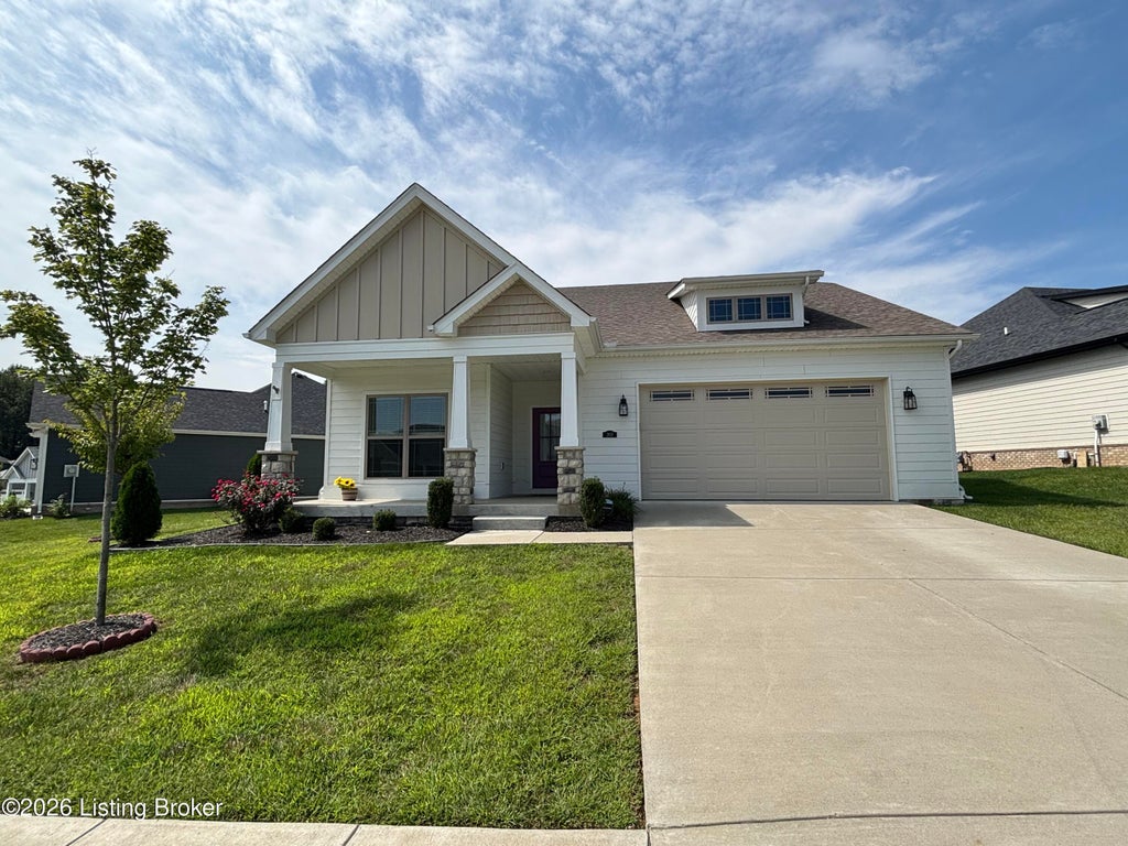 Photo of 2821 Alder Wood Ln, La Grange, KY 40031 (MLS # 1727445)