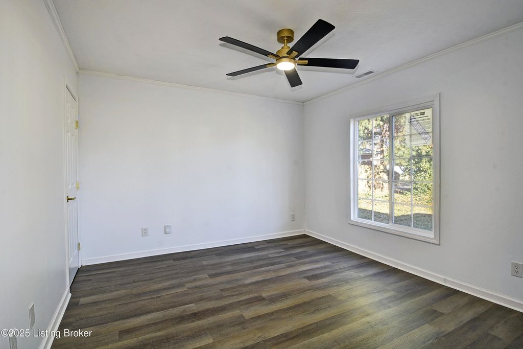 Photo of 7184 Beechland Ave, Louisville, KY 40258 (MLS # 1704456)