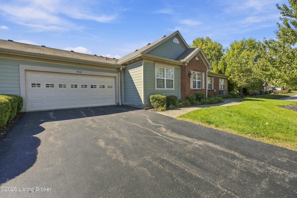 Photo of 9802 Newquay Cir, Louisville, KY 40241 (MLS # 1733004)