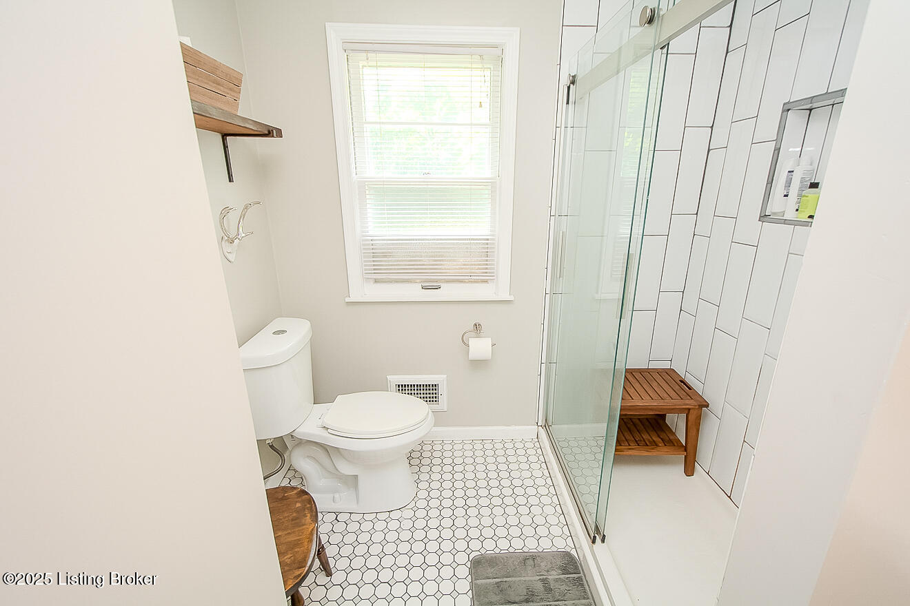 1634 Nightingale Rd, Louisville, Pennsylvania image 14