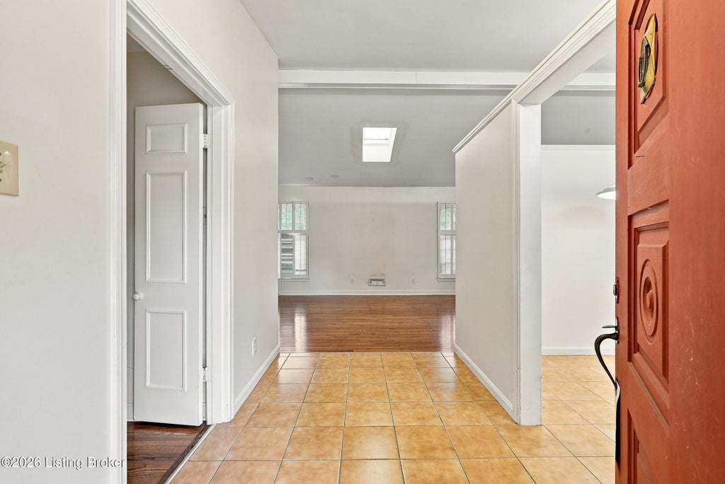 Photo of 3408 Flinthaven Rd, Louisville, KY 40241 (MLS # 1730289)