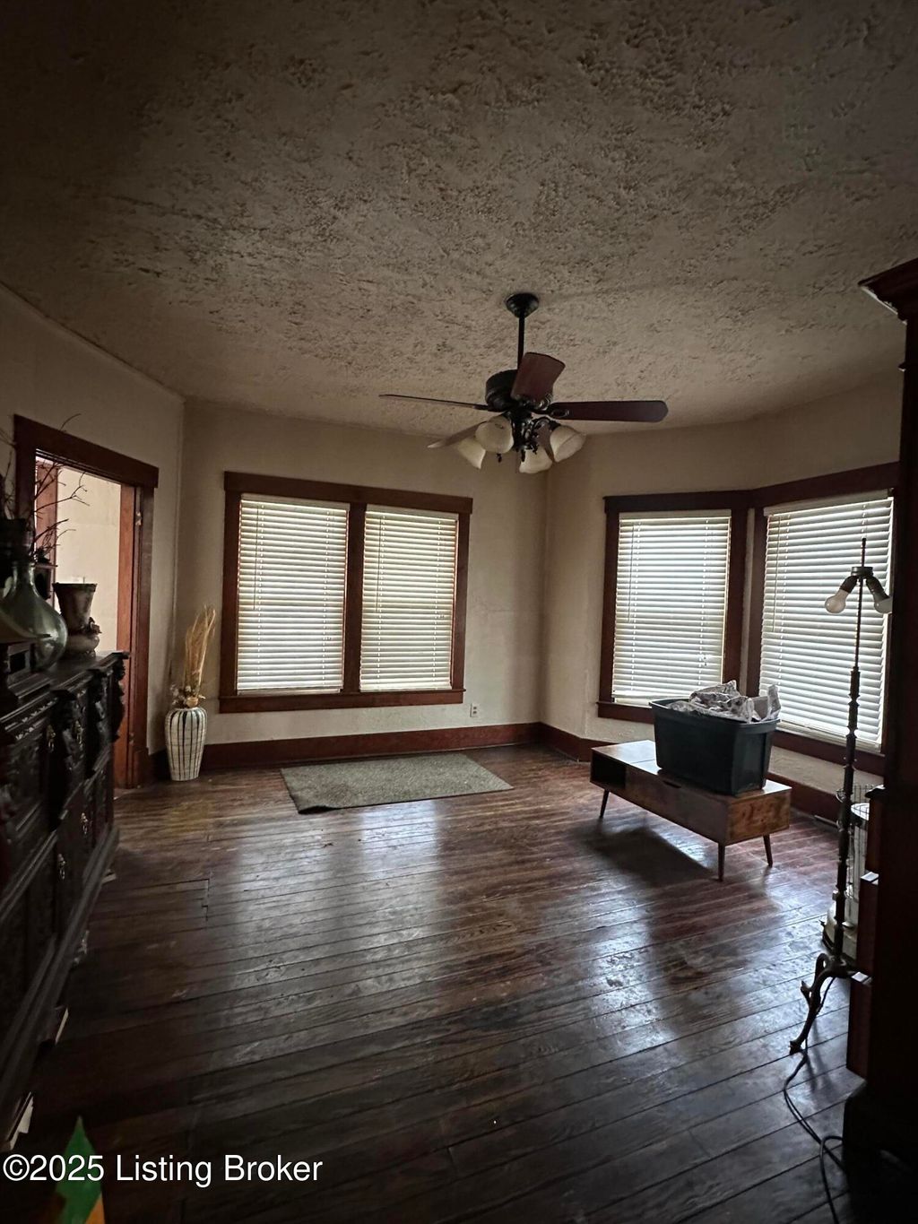 Photo of 1065 Solitude Rd, Coxs Creek, KY 40013 (MLS # 1705065)