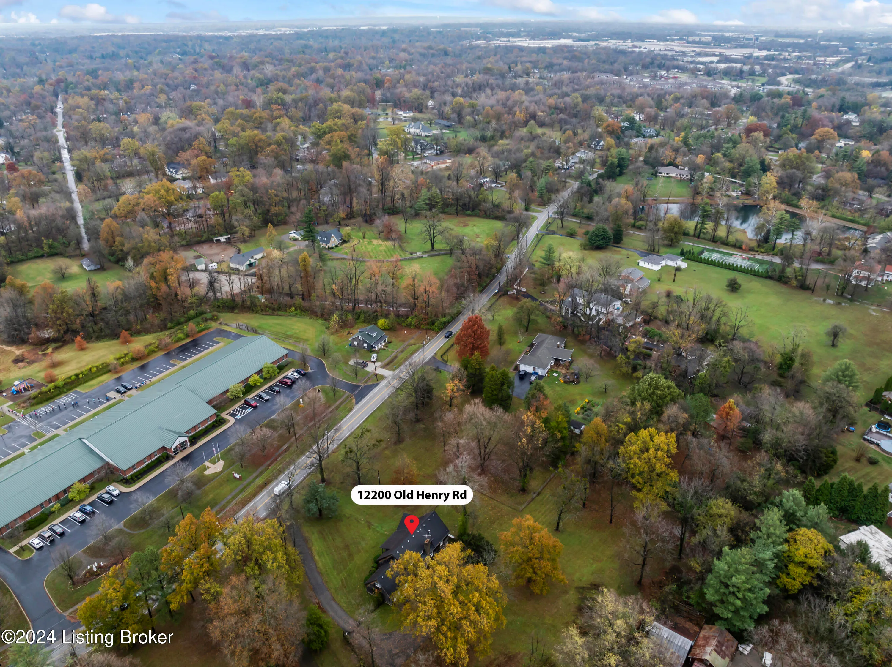 Louisville, Kentucky 40243, United States, 5 Bedrooms Bedrooms, ,3 BathroomsBathrooms,Residential,Active,146650