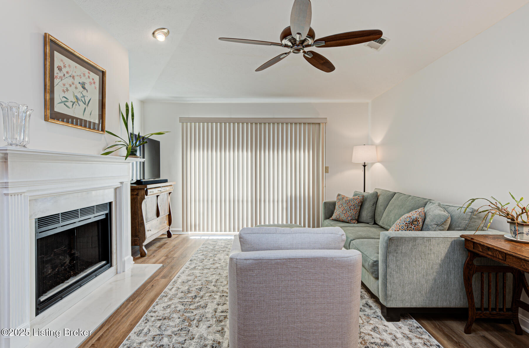 908 Forest Park Rd, Louisville, Kentucky image 1