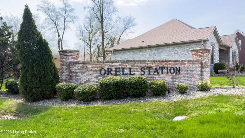 Photo of 12501 Orell Station Pl, Louisville, KY 40272 (MLS # 1712777)