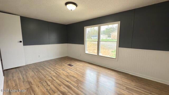 8224 Love Lee Rd, Caneyville, Kentucky image 12