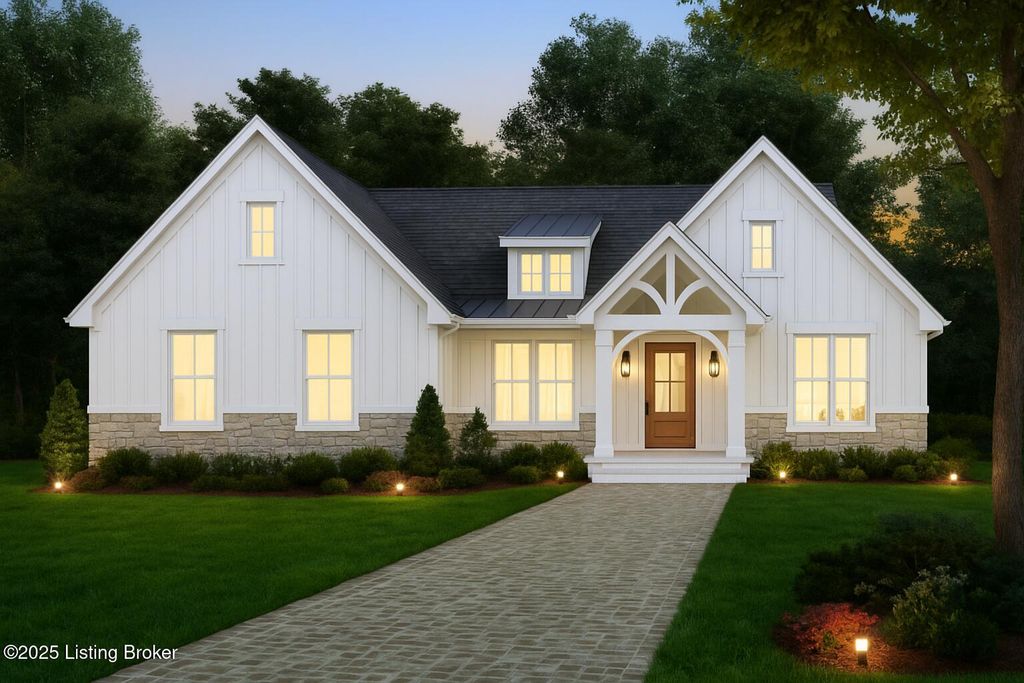 Photo of 204 Cherokee Dr, Shelbyville, KY 40065 (MLS # 1700126)