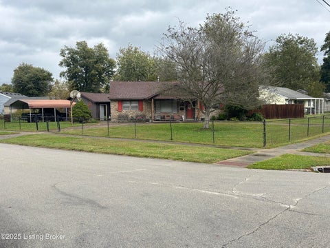 Homes For Sale - 7213 Rainbow Dr<br/> Louisville, KY 40272