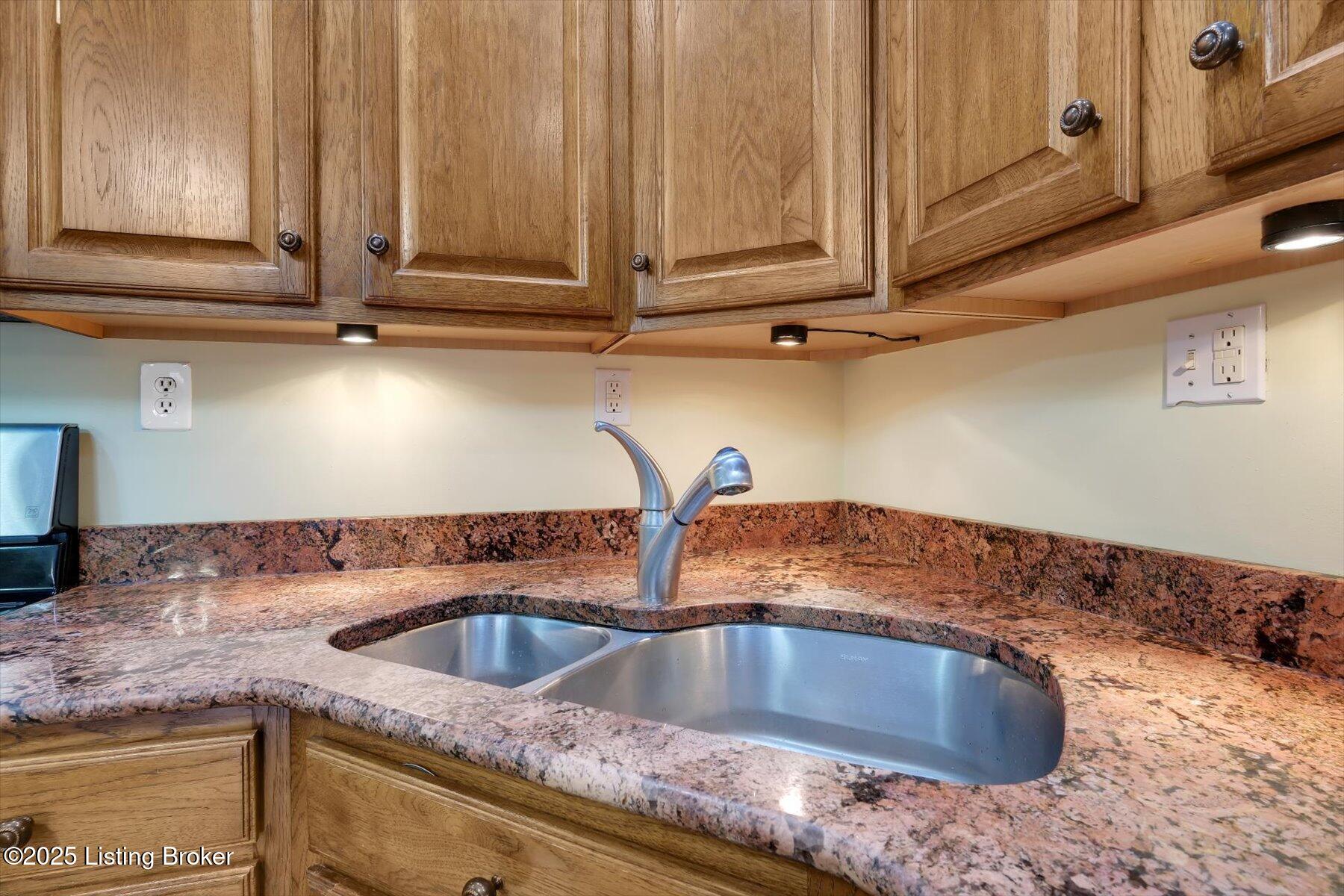 9210 Collingwood Rd, Louisville, Pennsylvania image 35