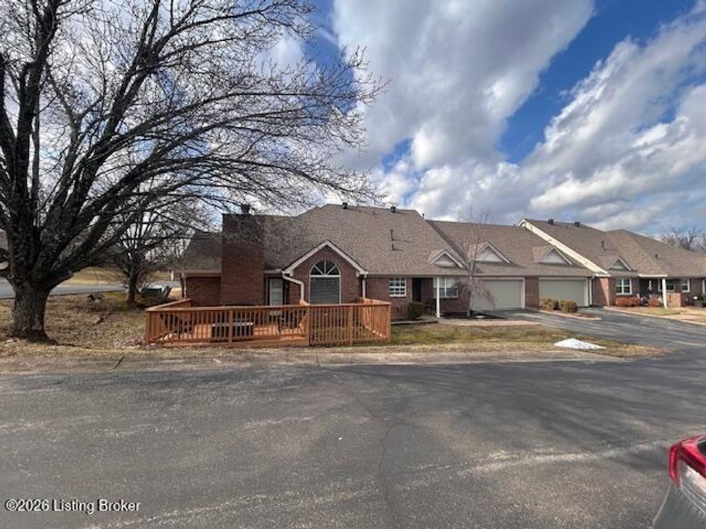 Photo of 10201 Shoal Creek Ct, Louisville, KY 40291 (MLS # 1709323)