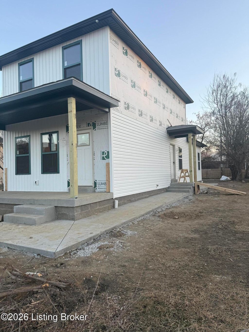 Photo of 2226 Magazine St, Louisville, KY 40211 (MLS # 1707811)