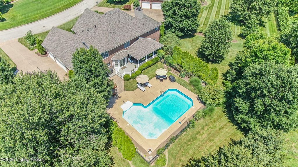 Photo of 2512 Meadowlark Dr, Prospect, KY 40059 (MLS # 1712482)