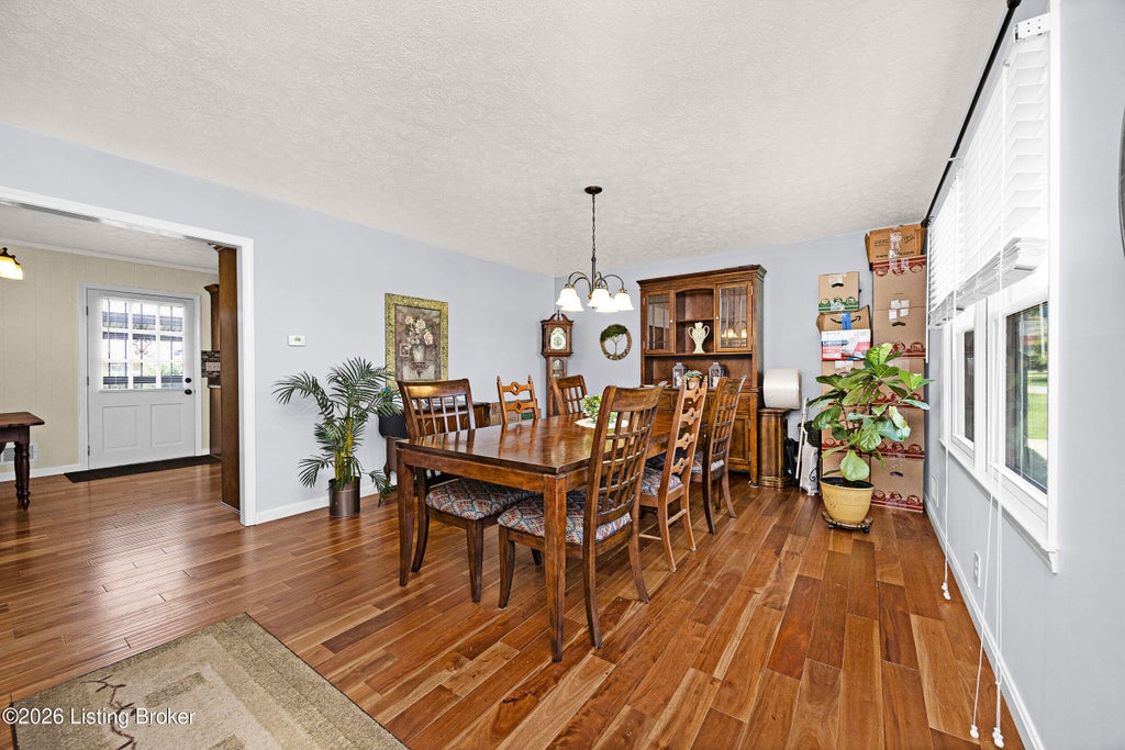 Photo of 113 Hurstland Dr, Bardstown, KY 40004 (MLS # 1727321)