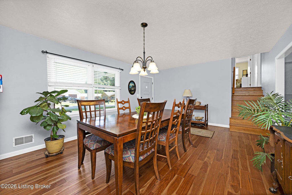 Photo of 113 Hurstland Dr, Bardstown, KY 40004 (MLS # 1727321)