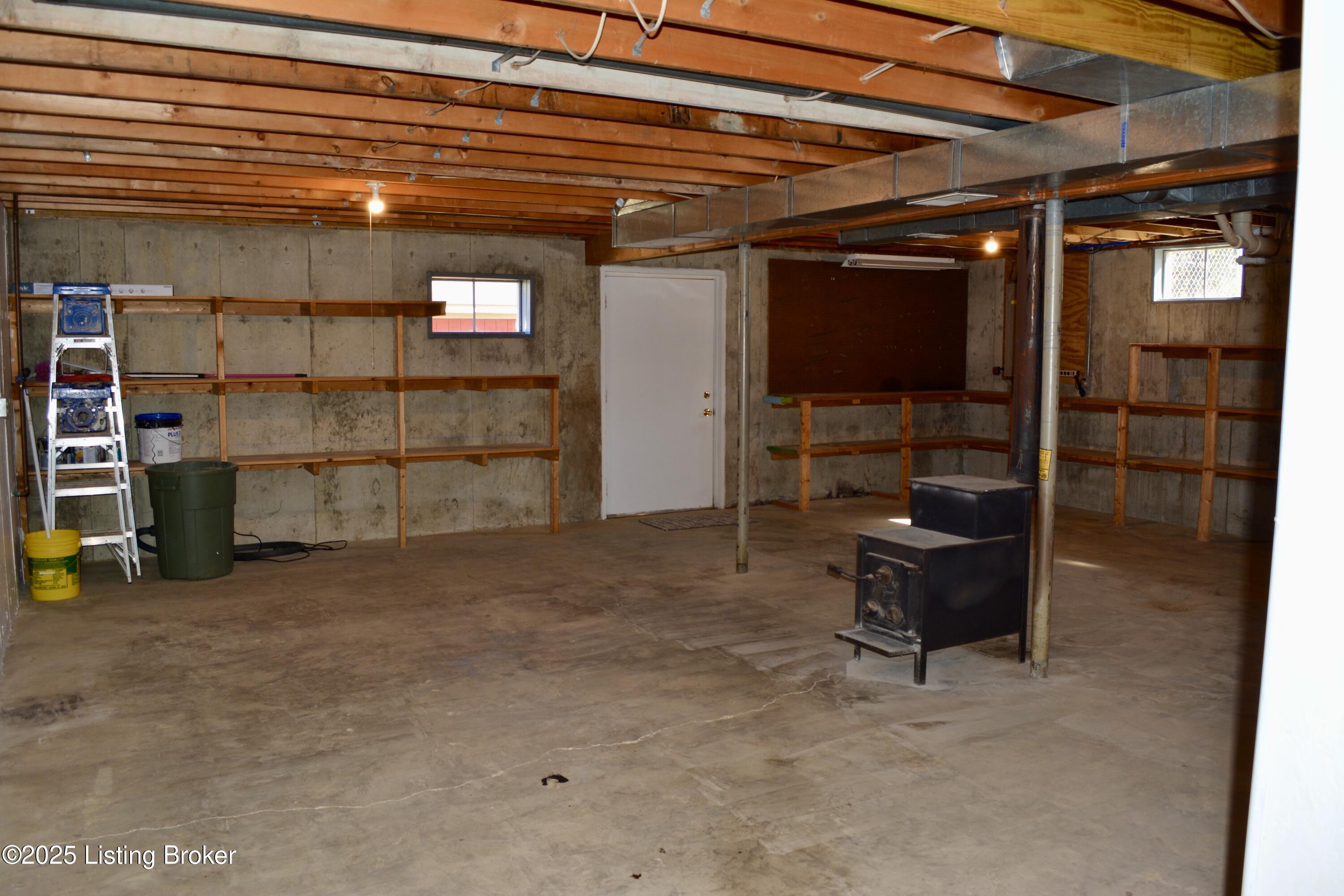 185 Locust Ln, Bedford, Kentucky image 30