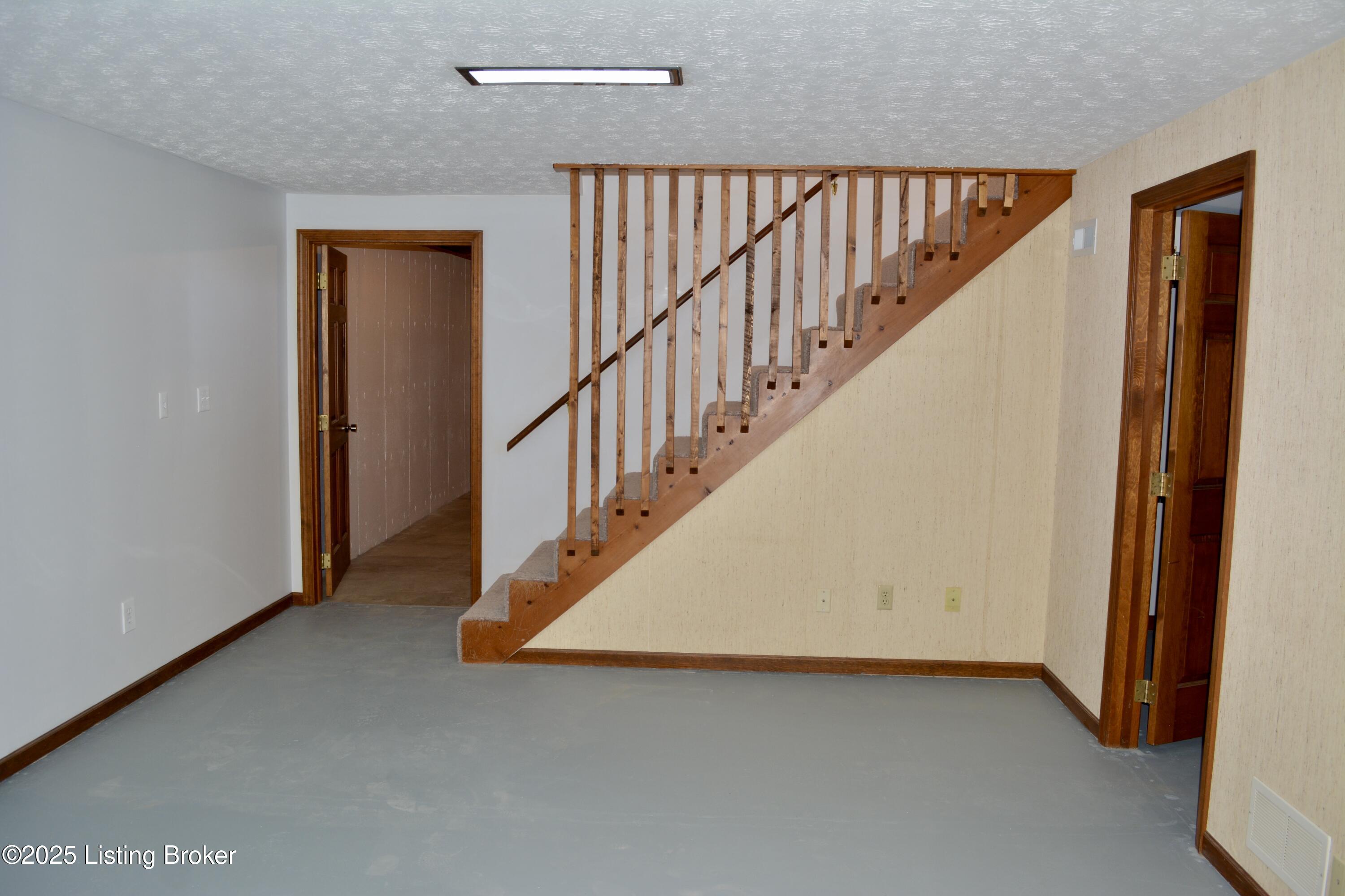 185 Locust Ln, Bedford, Kentucky image 27