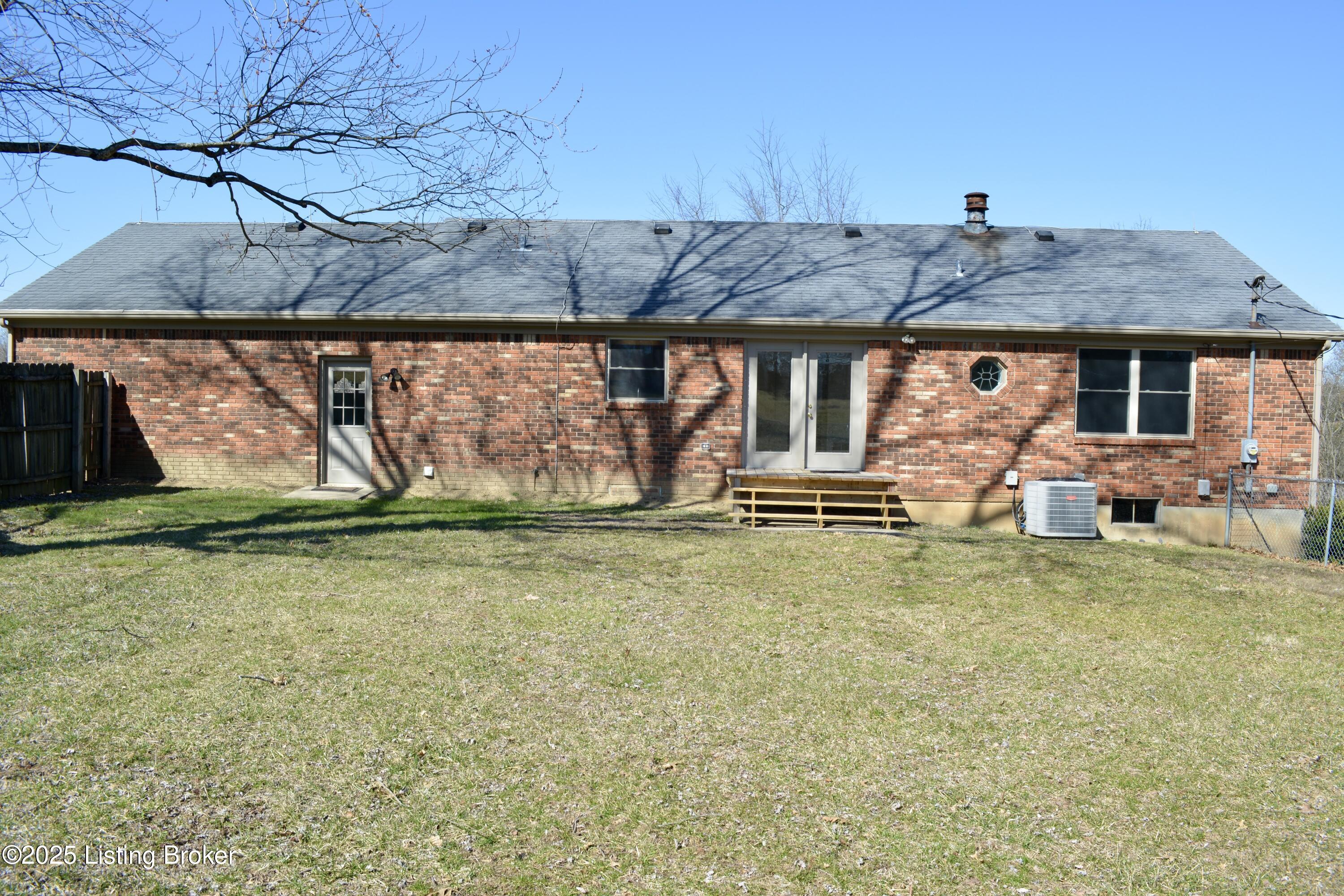 185 Locust Ln, Bedford, Kentucky image 46