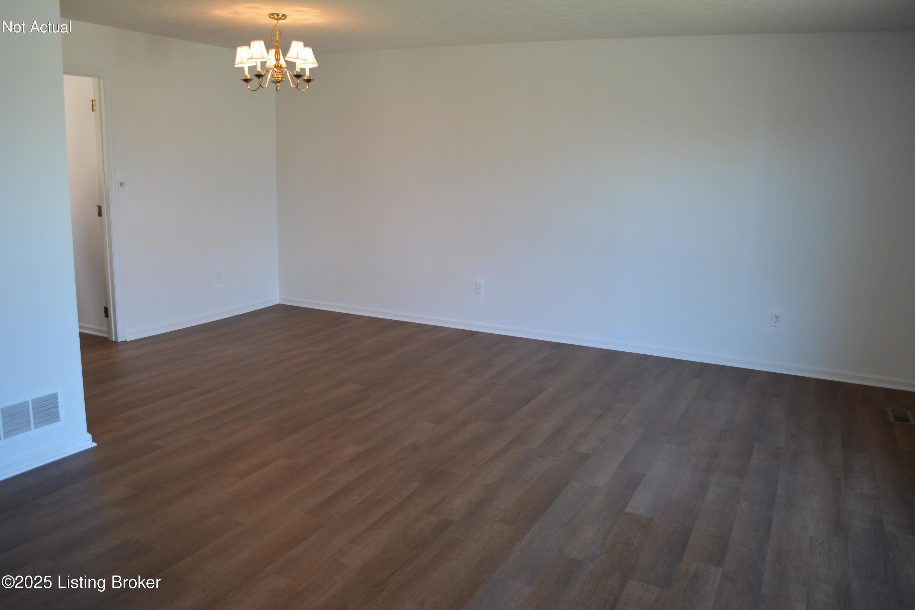 185 Locust Ln, Bedford, Kentucky image 4