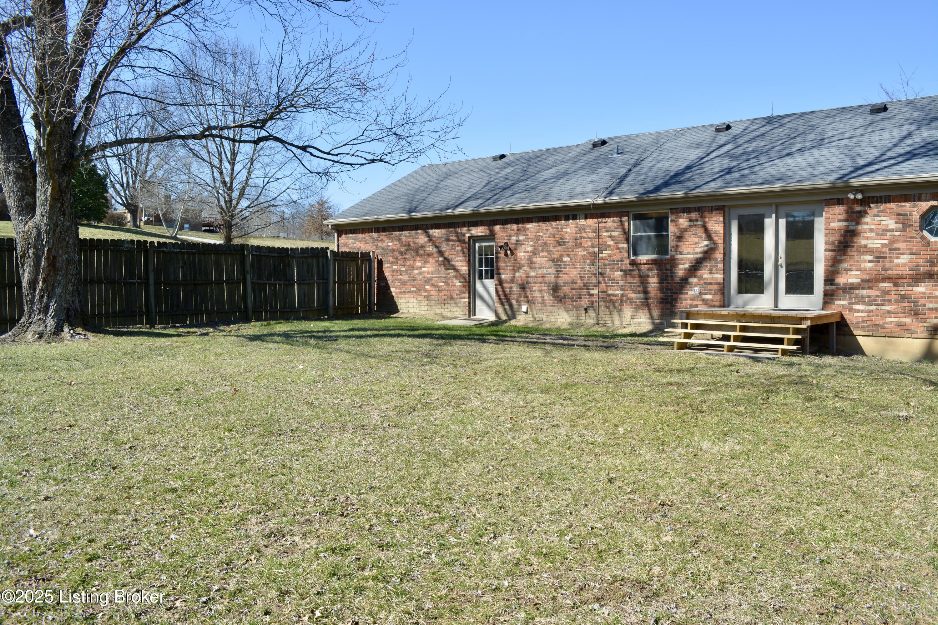185 Locust Ln, Bedford, Kentucky image 44