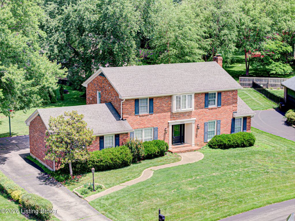 Photo of 7003 Quail Brace Ct, Louisville, KY 40241 (MLS # 1718936)