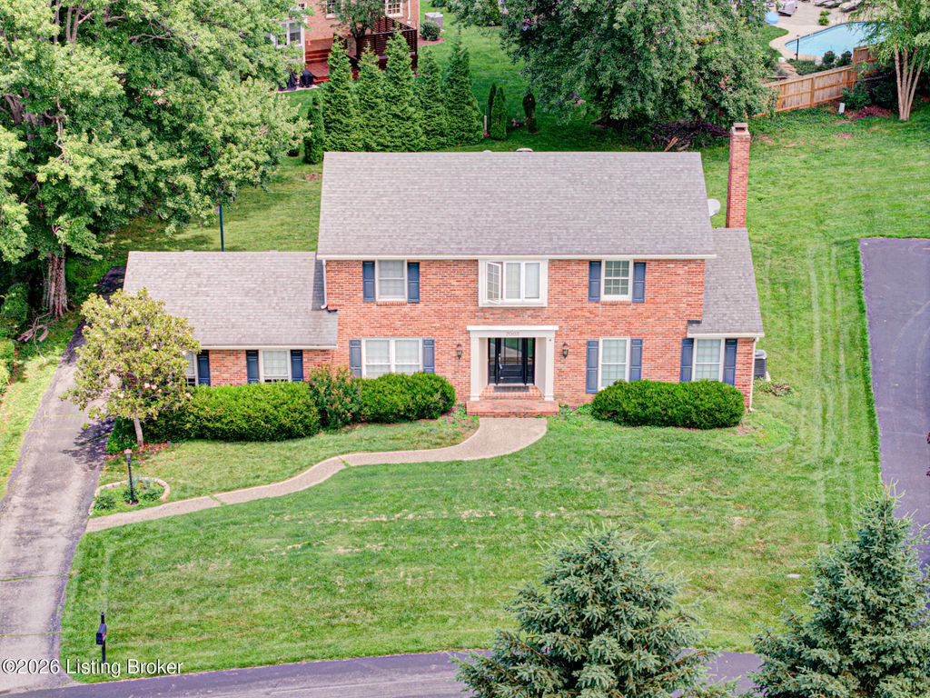 Photo of 7003 Quail Brace Ct, Louisville, KY 40241 (MLS # 1718936)