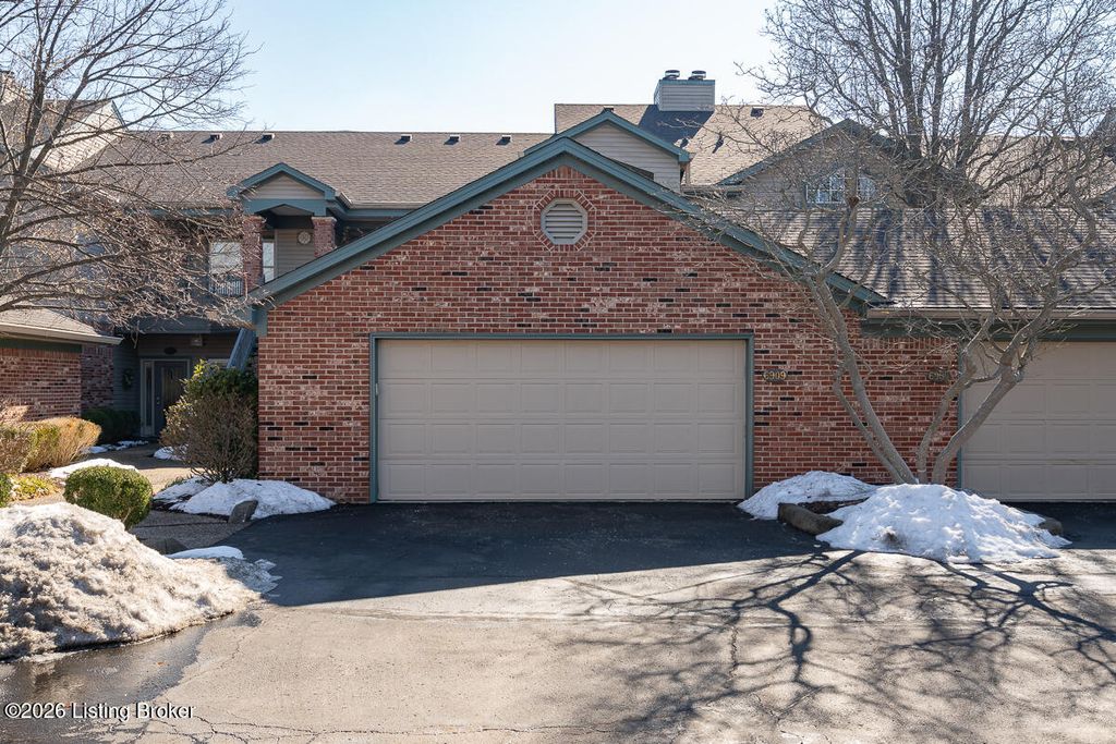 Photo of 6909 Ridge Run Cir, Prospect, KY 40059 (MLS # 1710039)