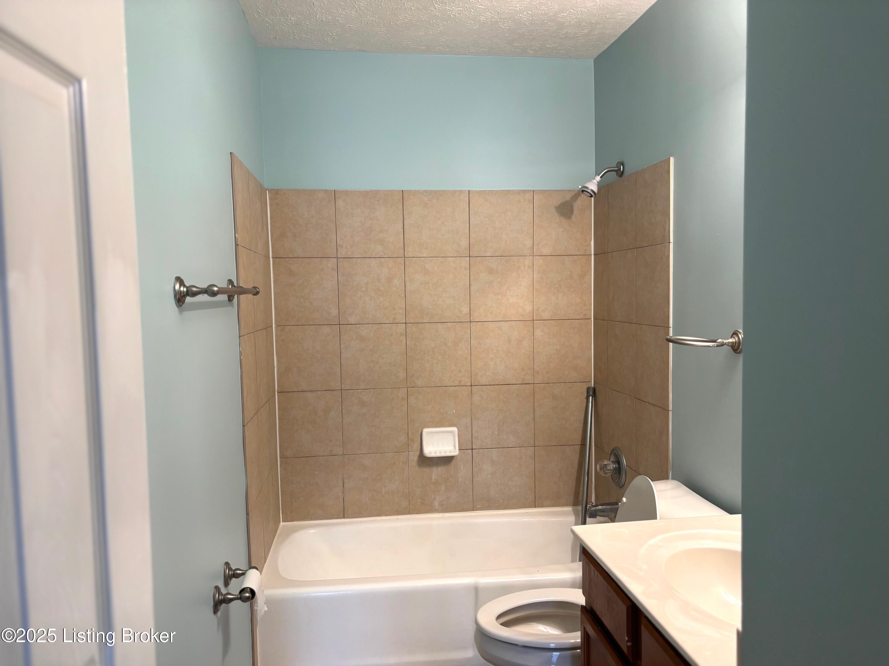 1513 La Fontenay Ct, Louisville, Kentucky image 11