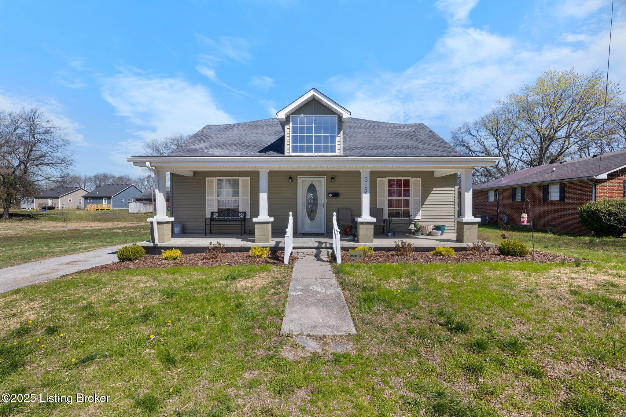 512 W Washington St, Franklin, Kentucky image 1
