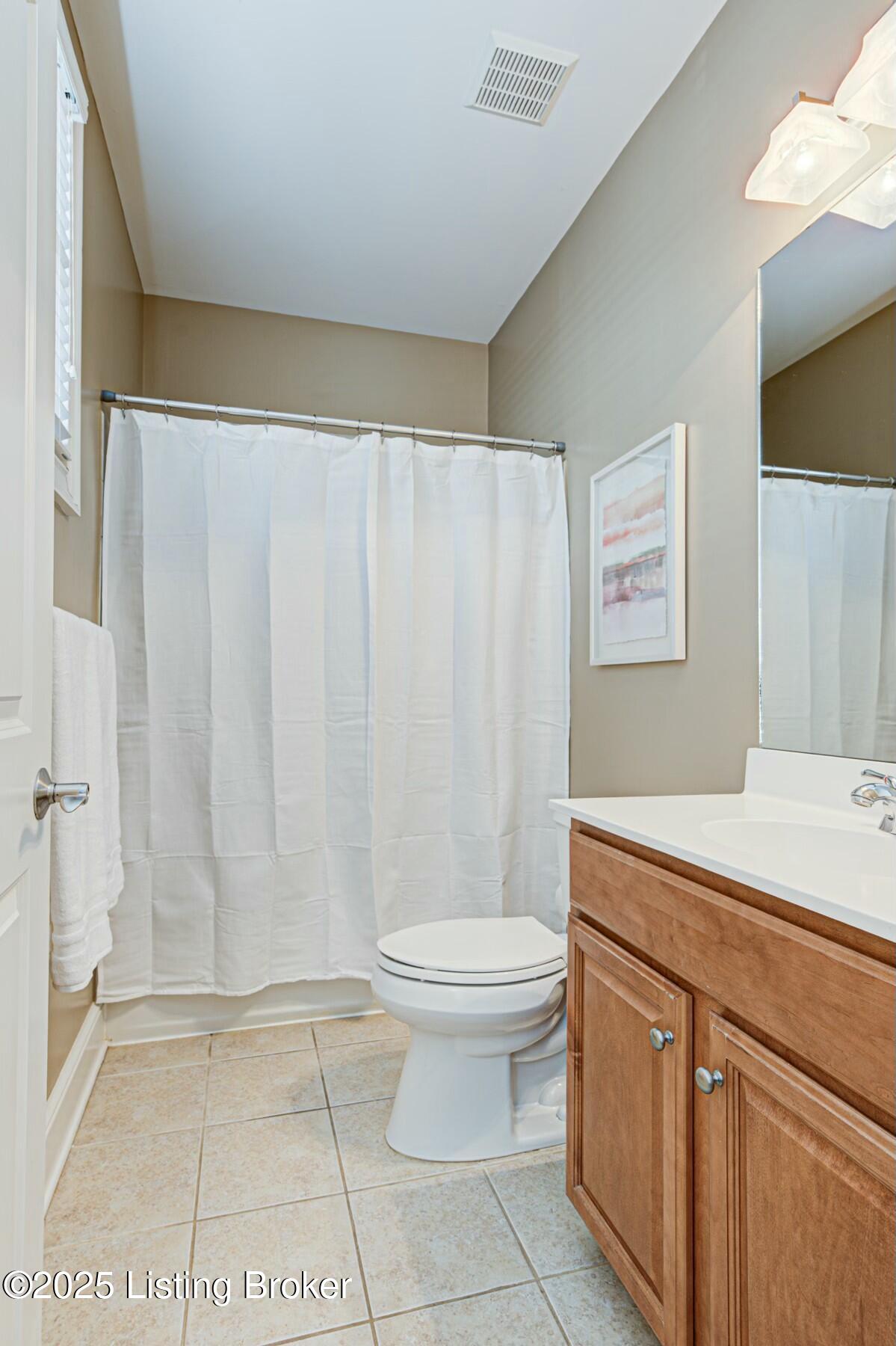 2101 Highland Springs Pl, Louisville, Kentucky image 32