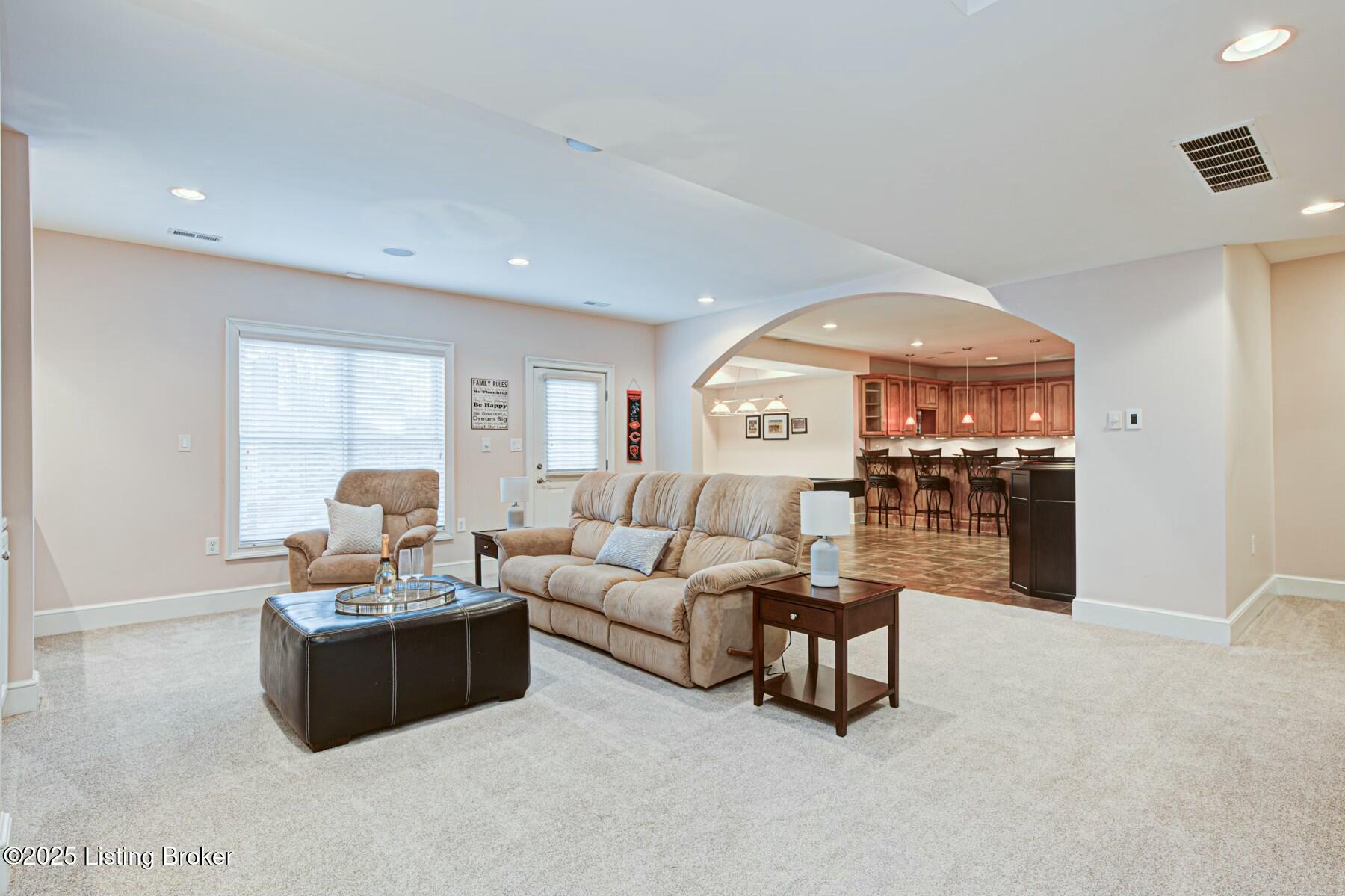 2101 Highland Springs Pl, Louisville, Kentucky image 50