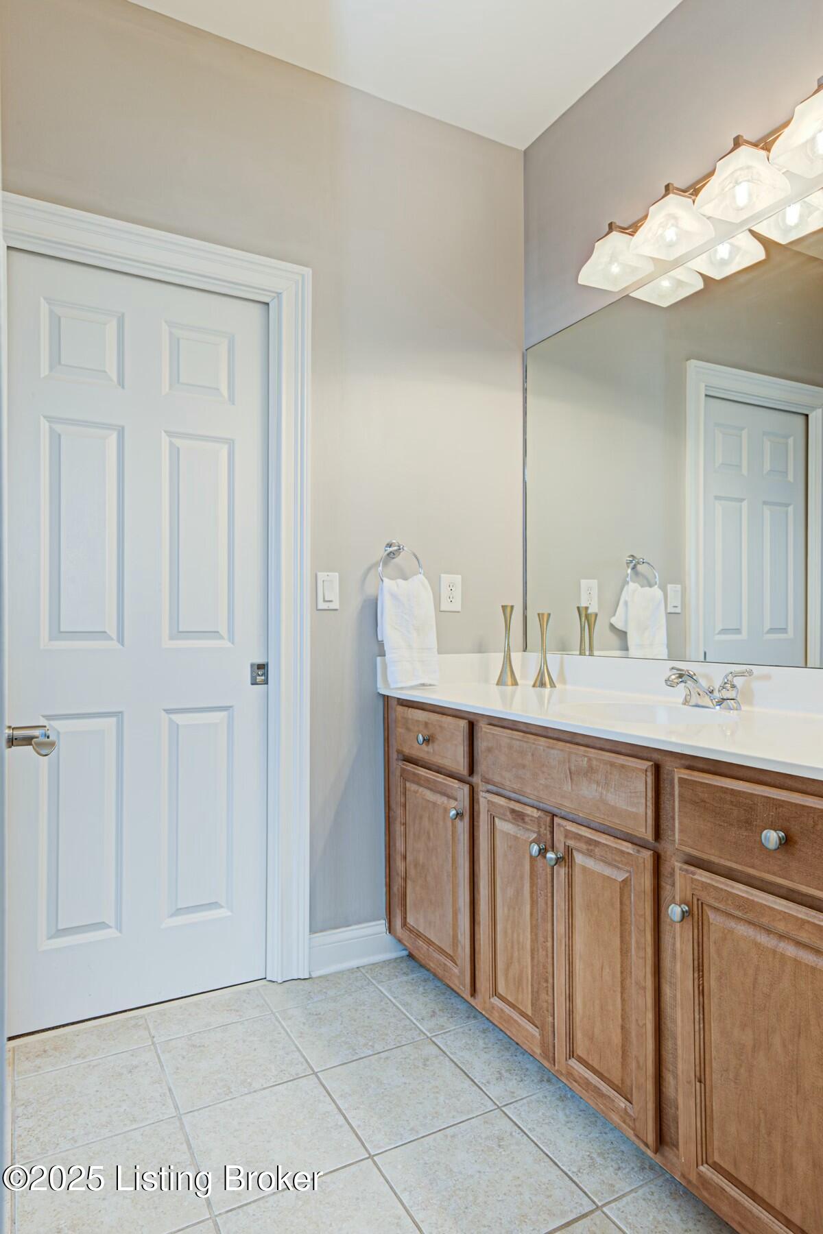 2101 Highland Springs Pl, Louisville, Kentucky image 49