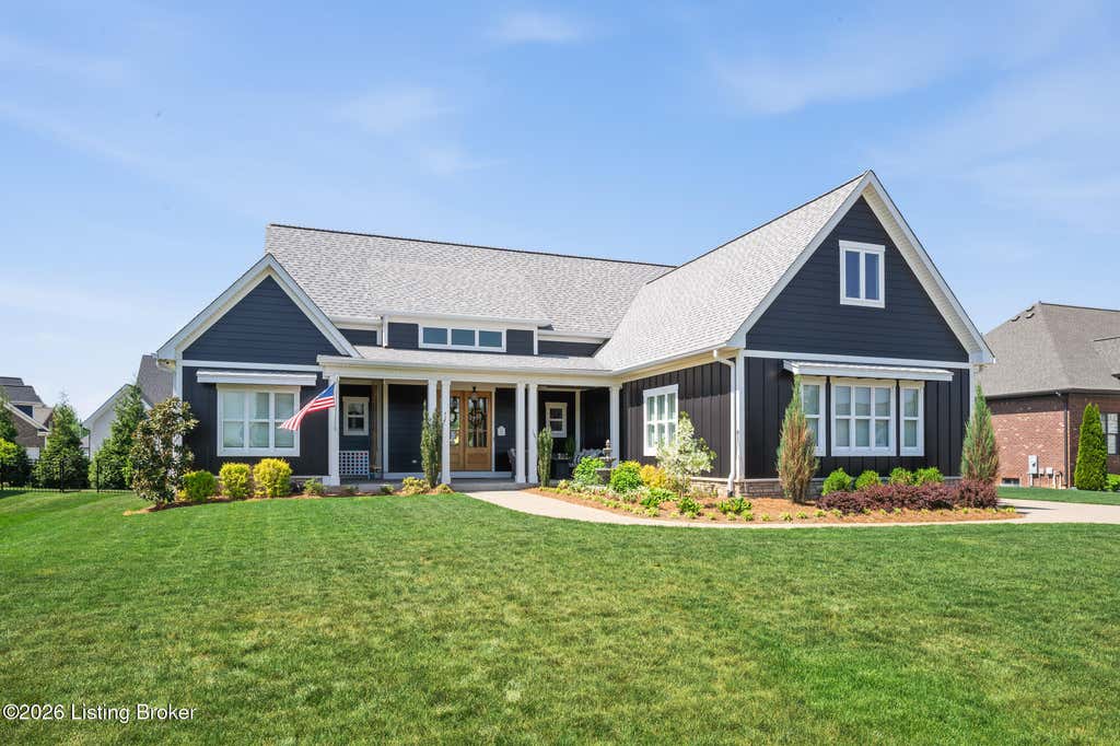 Photo of 6370 Clore Ln, Crestwood, KY 40014 (MLS # 1712403)