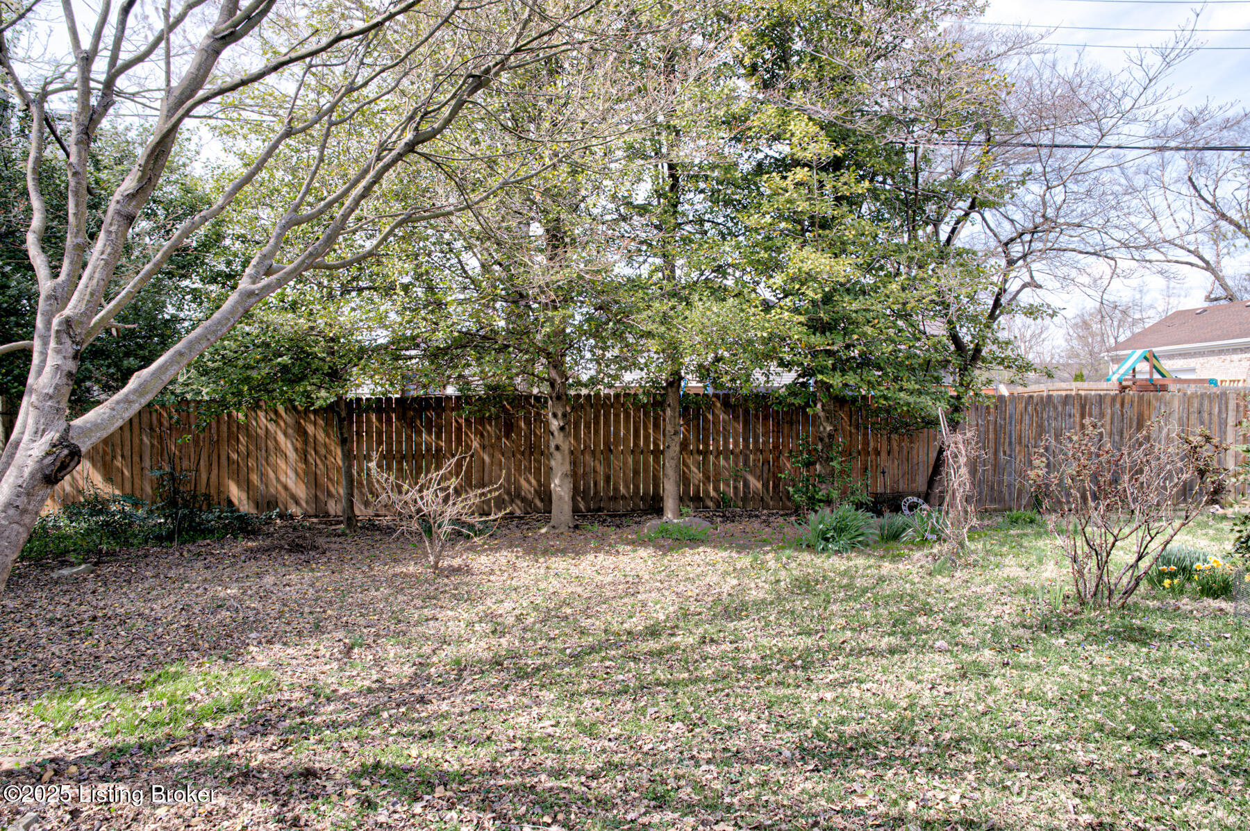 9102 Bristol Ave, Louisville, Kentucky image 35