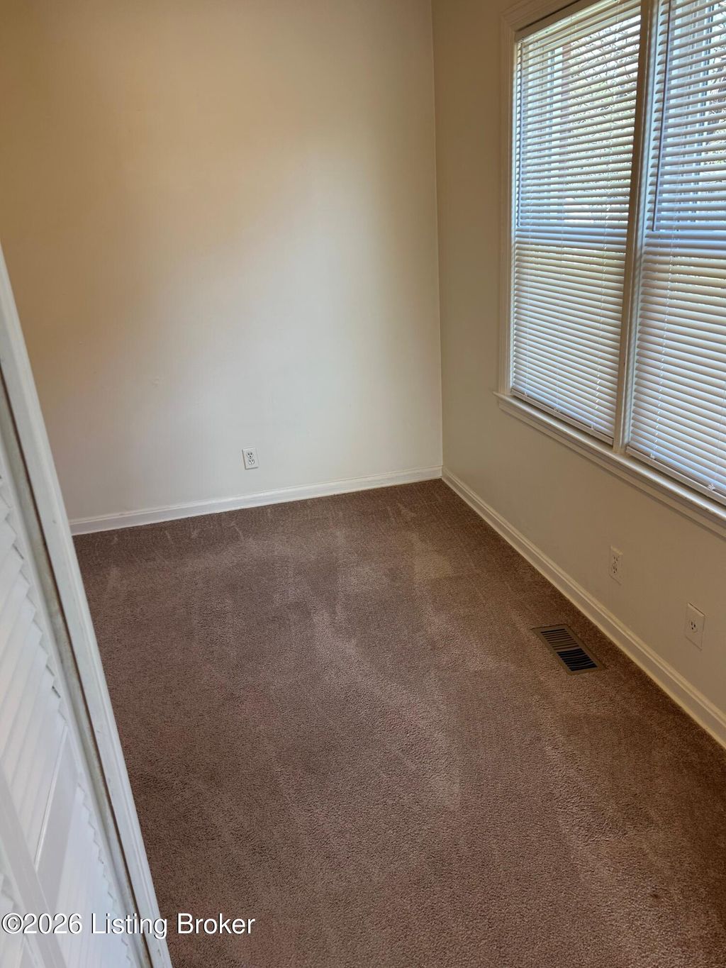 Photo of 3007 Bowman Ave, Louisville, KY 40205 (MLS # 1713075)