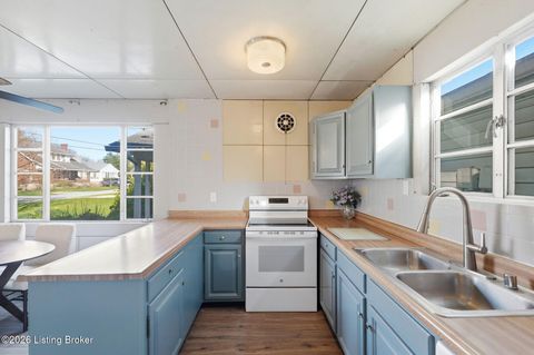 Tiny photo for 2827 Eleanor Ave, Louisville, KY 40205 (MLS # 1712715)