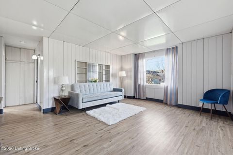 Tiny photo for 2827 Eleanor Ave, Louisville, KY 40205 (MLS # 1712715)