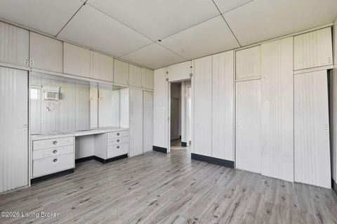 Tiny photo for 2827 Eleanor Ave, Louisville, KY 40205 (MLS # 1712715)