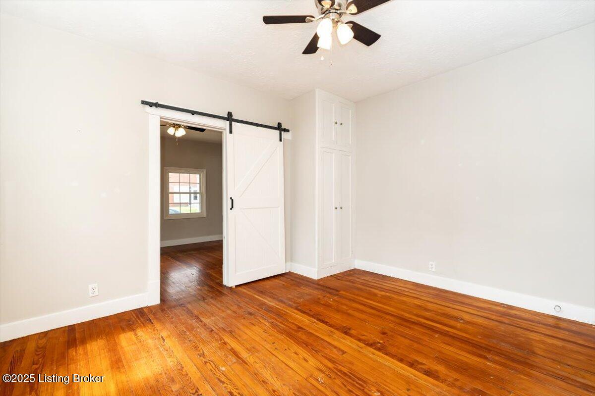 1205 Fischer Ave, Louisville, Kentucky image 10