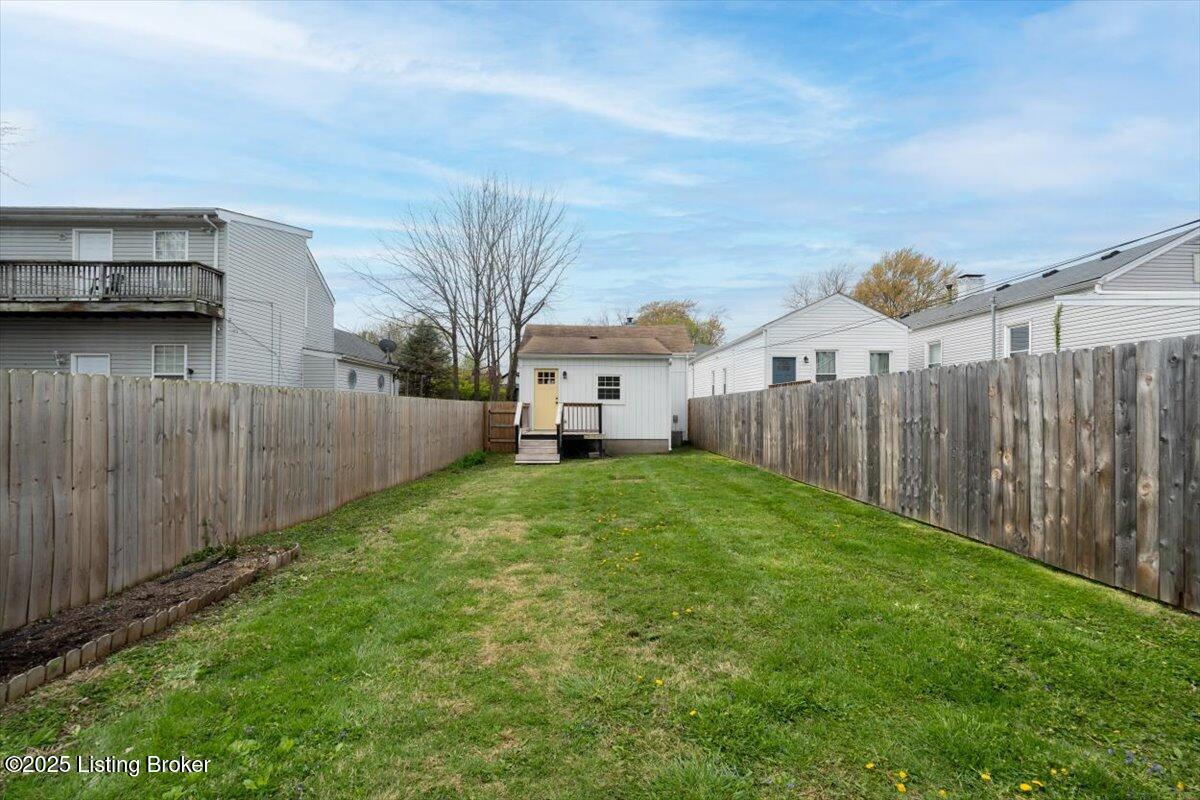 1205 Fischer Ave, Louisville, Kentucky image 25