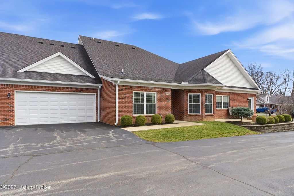 Photo of 10030 Vista Springs Way, Louisville, KY 40291 (MLS # 1710080)