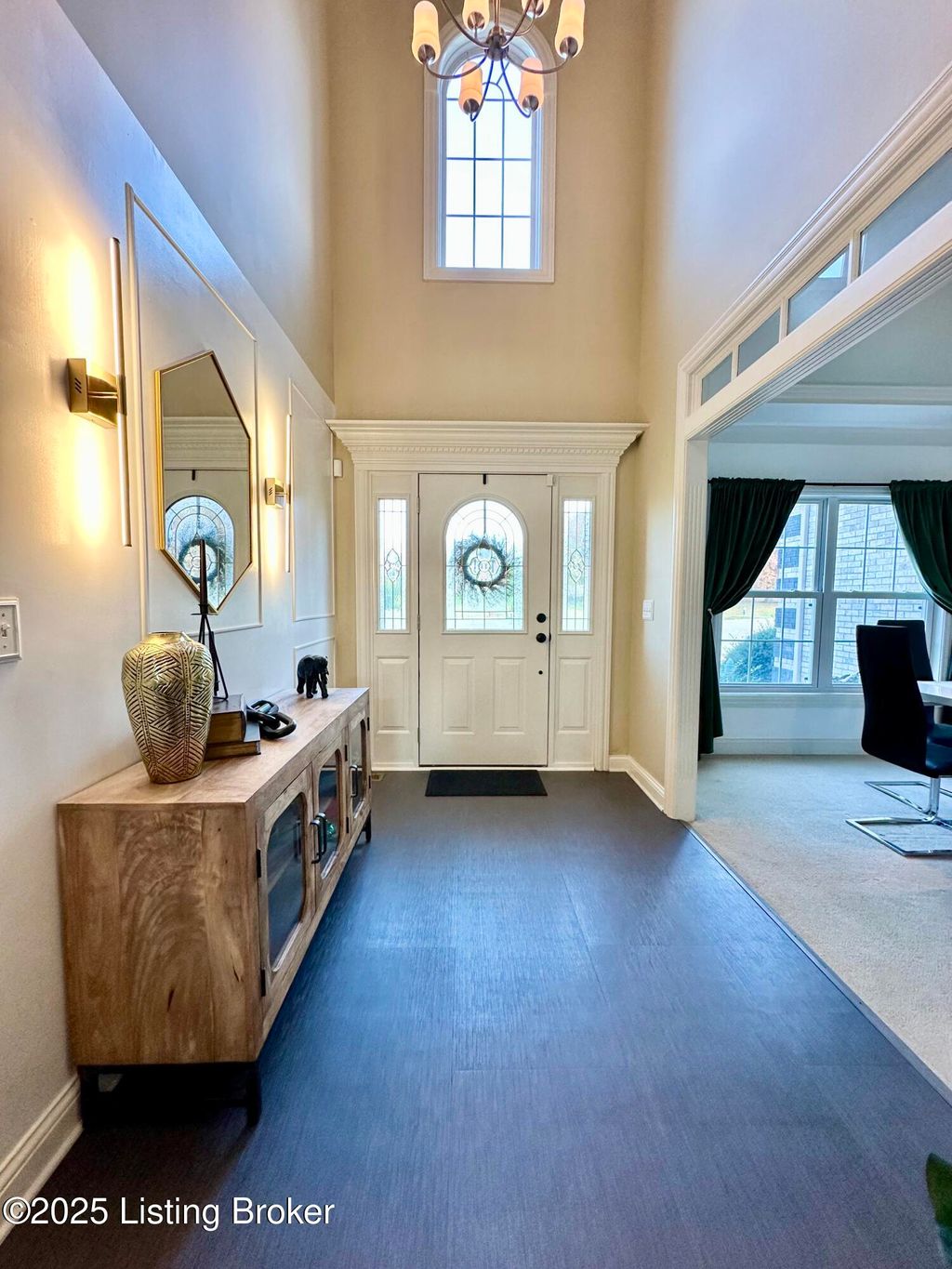 Photo of 102 Dover Ct, Elizabethtown, KY 42701 (MLS # 1711614)