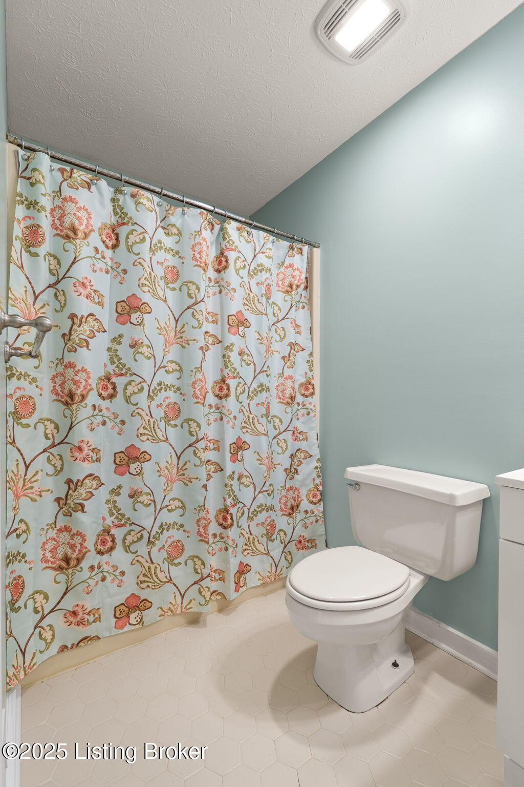 12409 Ledges Dr, Louisville, Pennsylvania image 33