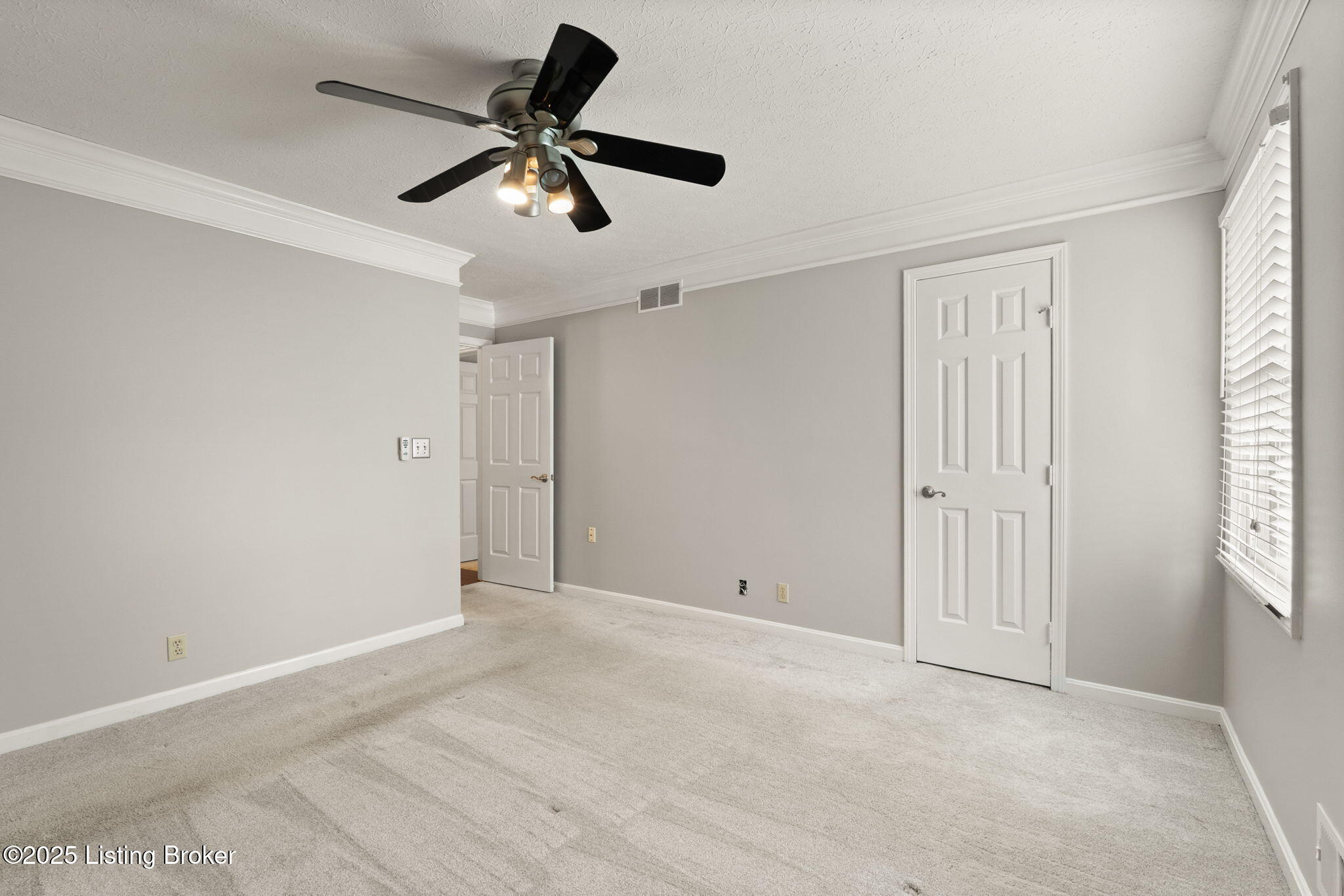 12409 Ledges Dr, Louisville, Pennsylvania image 25